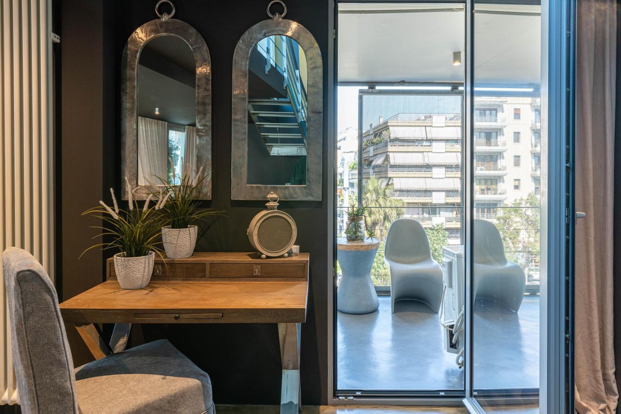 Ma Maison No5 Penthouse Loft, Private Heated Pool, Acropolis View, Ultra High Speed Internet 300 Mbps, Short Walk To Acropolis, Parking Upon Request, 1' From Metro เอเธนส์ ภายนอก รูปภาพ