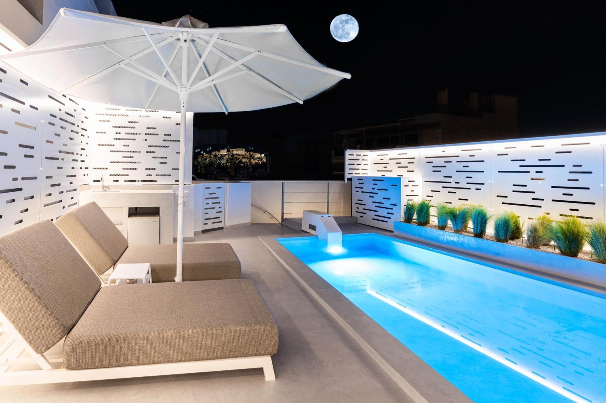 Ma Maison No5 Penthouse Loft, Private Heated Pool, Acropolis View, Ultra High Speed Internet 300 Mbps, Short Walk To Acropolis, Parking Upon Request, 1' From Metro เอเธนส์ ภายนอก รูปภาพ
